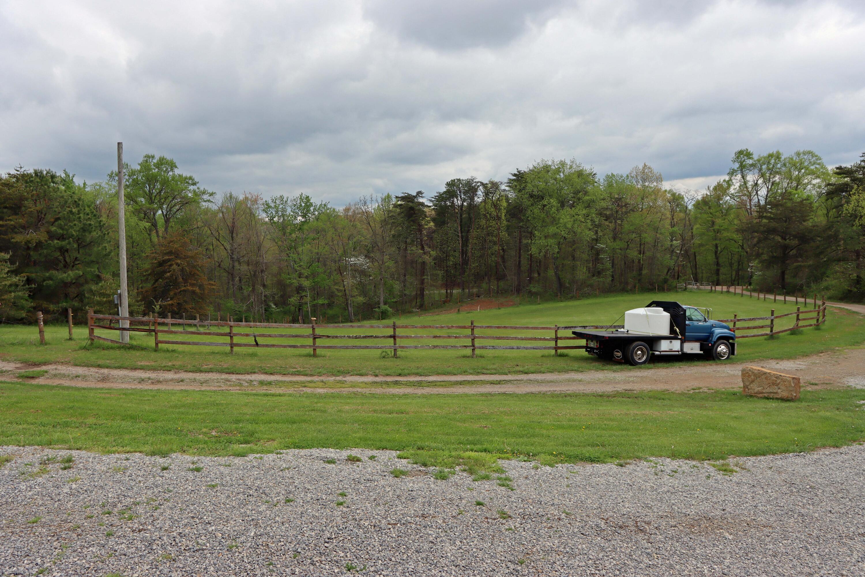 1011 Lee Hollow Road, Chillicothe, Ohio image 36