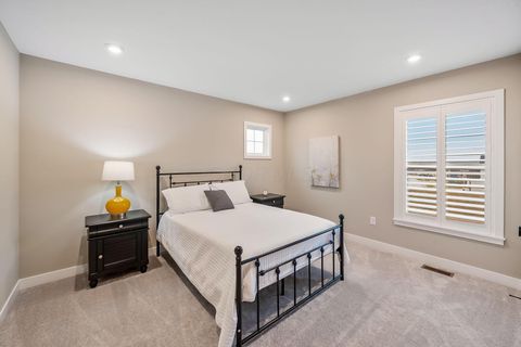 Tiny photo for 413 Broad Furrows Avenue, Delaware, OH 43015 (MLS # 226000692)