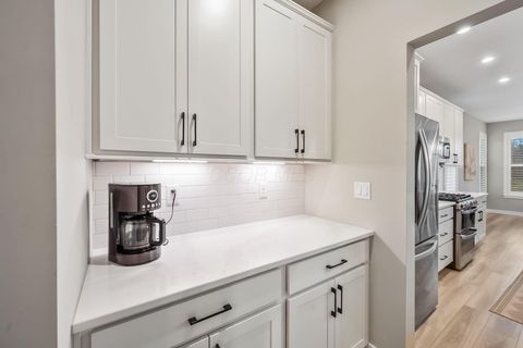 Tiny photo for 413 Broad Furrows Avenue, Delaware, OH 43015 (MLS # 226000692)