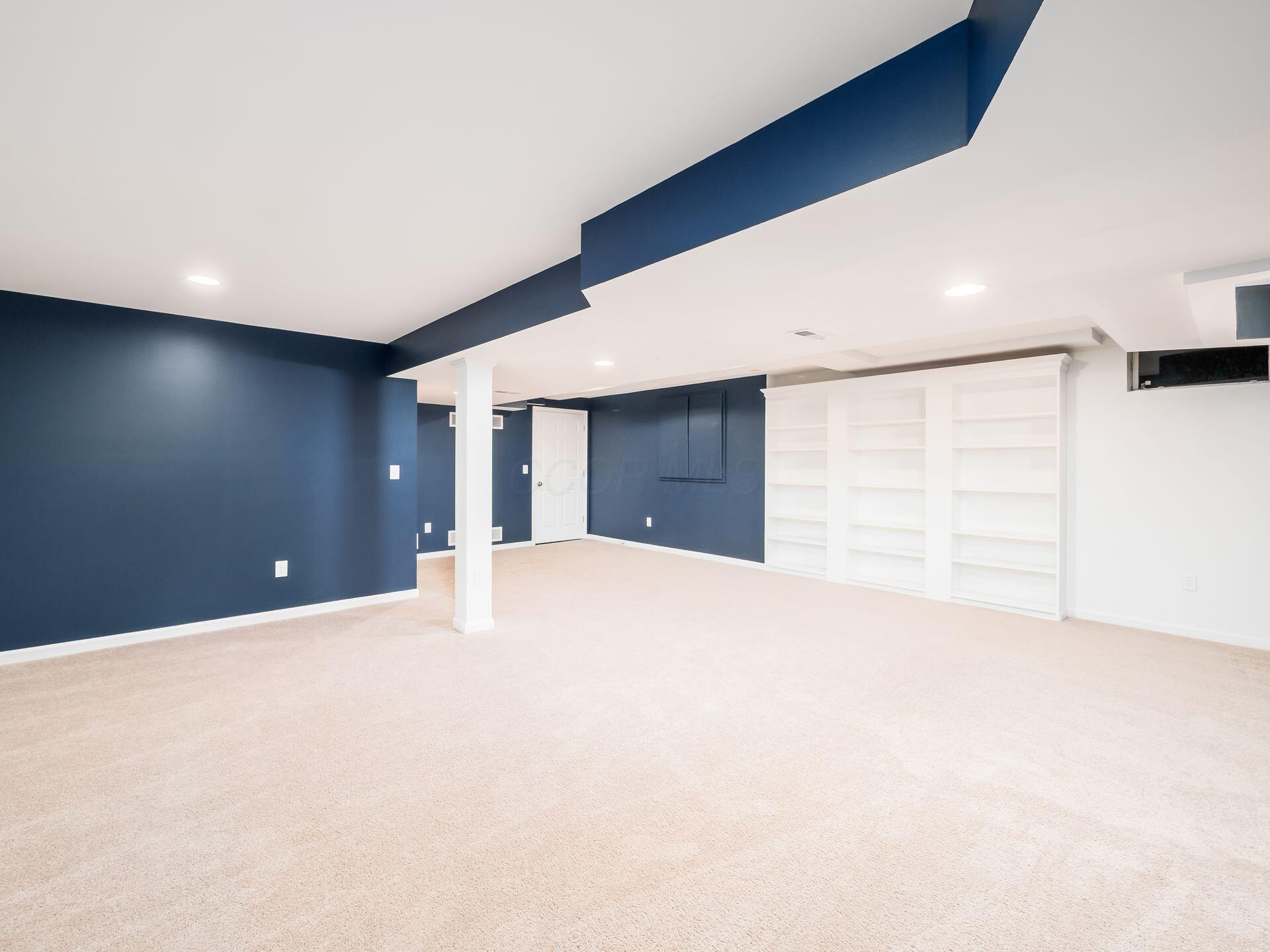 7456 Maynooth Drive, Dublin, Ohio image 33
