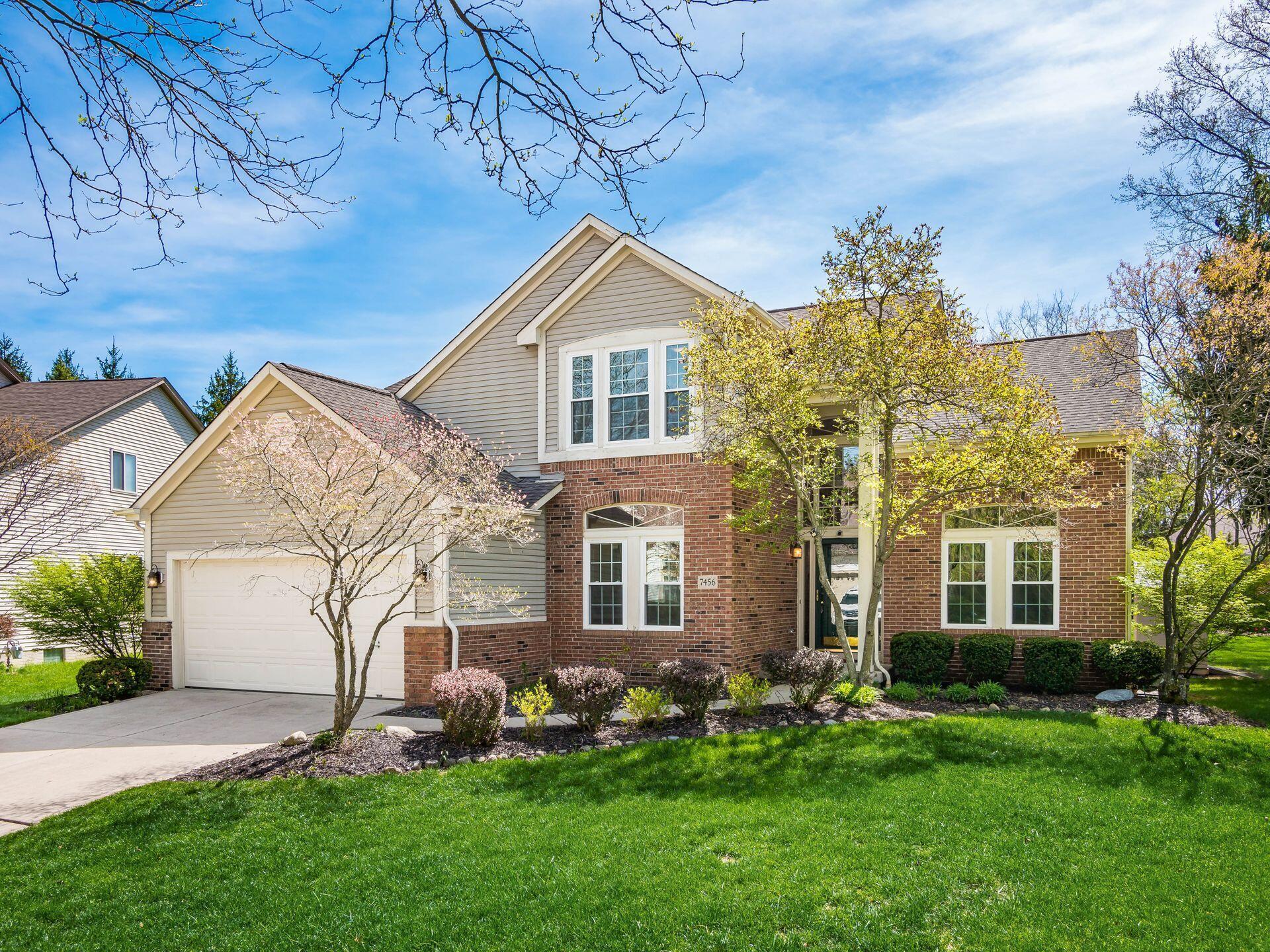 7456 Maynooth Drive, Dublin, Ohio image 1