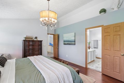 Tiny photo for 4170 Nafzger Drive, Columbus, OH 43230 (MLS # 226025529)
