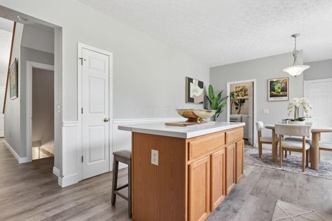 Tiny photo for 4170 Nafzger Drive, Columbus, OH 43230 (MLS # 226025529)