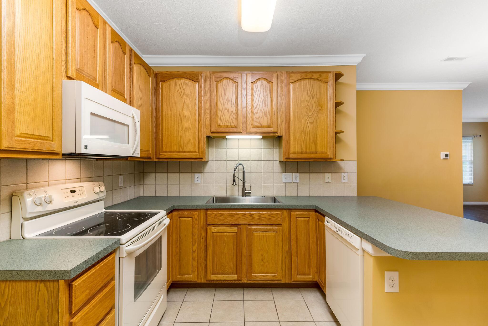 112 Alexander Lawrence Drive, Pickerington, Ohio image 16