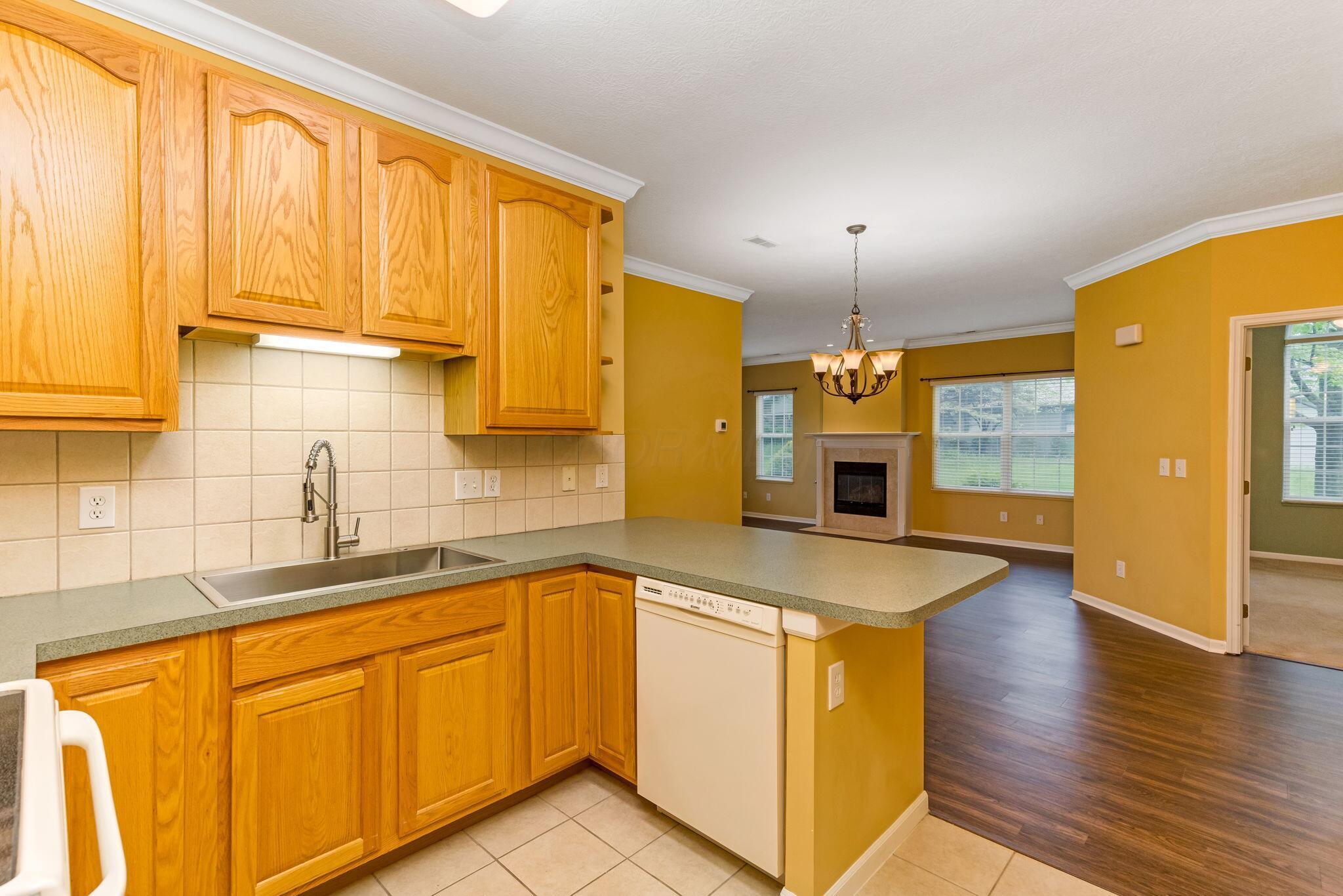 112 Alexander Lawrence Drive, Pickerington, Ohio image 15