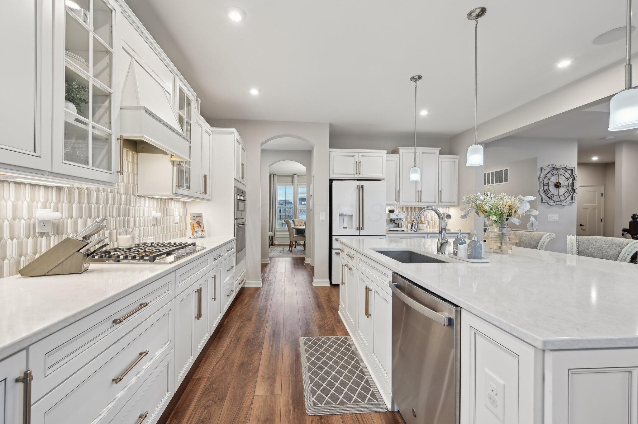 6023 Willow Aster Glen, Grove City, Ohio image 16