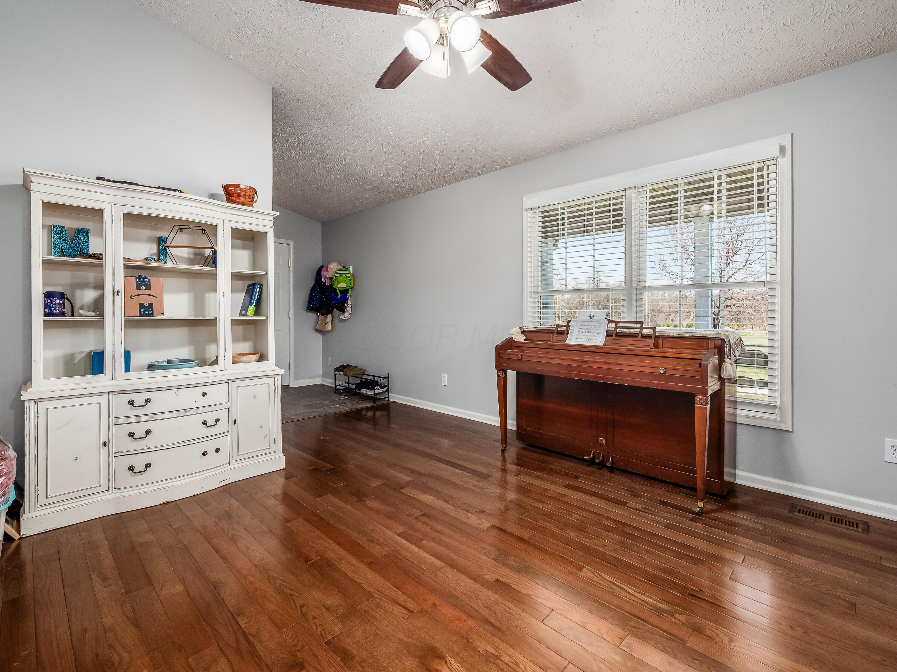 8550 Somerset Road, Thornville, Ohio image 14