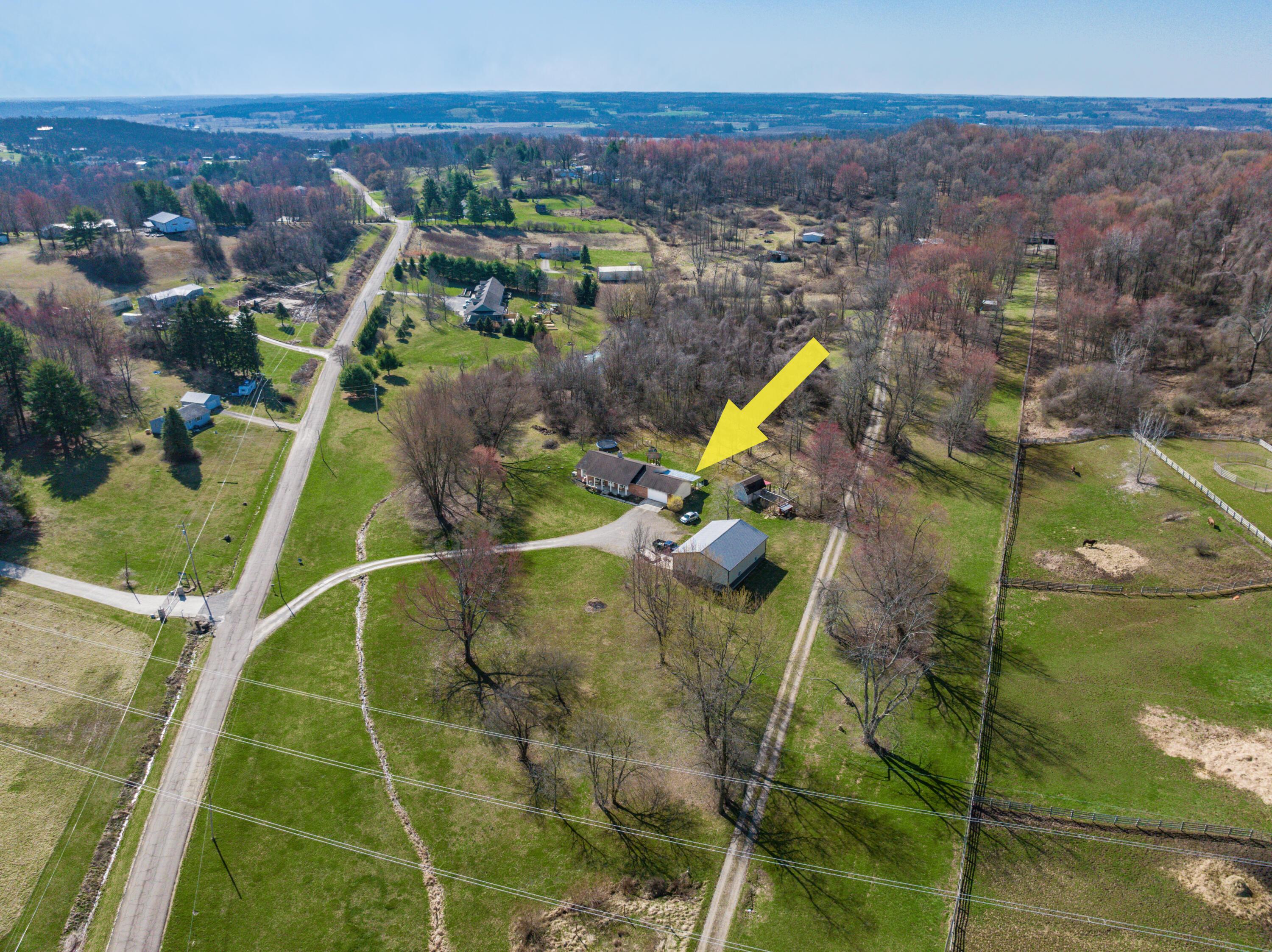 8550 Somerset Road, Thornville, Ohio image 39