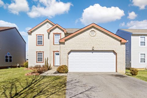 Photo of 2912 Ironstone Drive, Columbus, OH 43231 (MLS # 226005465)