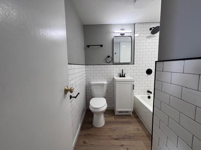 3535 Paris Boulevard