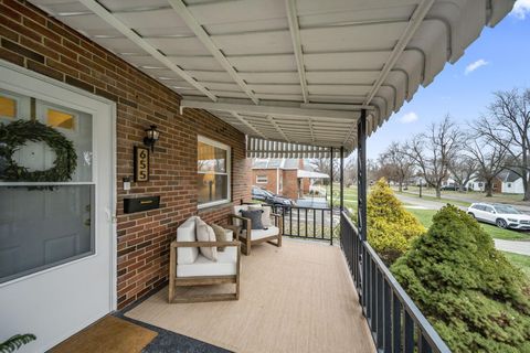 Tiny photo for 655 Brookside Drive, Columbus, OH 43209 (MLS # 225045170)