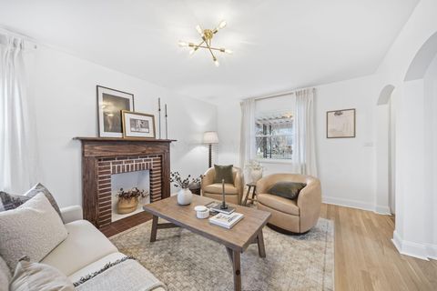 Tiny photo for 655 Brookside Drive, Columbus, OH 43209 (MLS # 225045170)