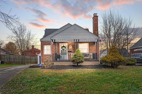 Tiny photo for 655 Brookside Drive, Columbus, OH 43209 (MLS # 225045170)