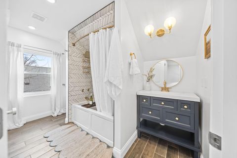 Tiny photo for 655 Brookside Drive, Columbus, OH 43209 (MLS # 225045170)