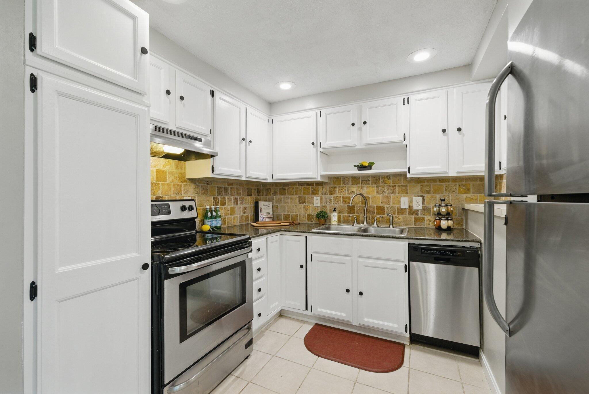 3630 Stockholm Road, Westerville, Ohio image 24