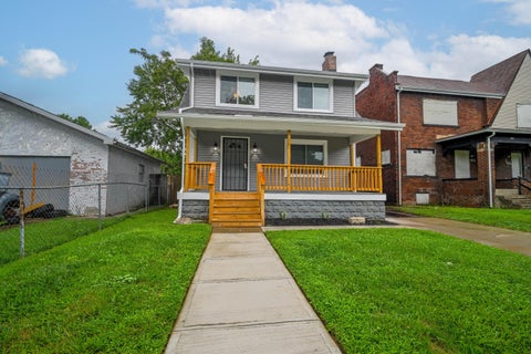 Photo of 1184 E 18th Avenue, Columbus, OH 43211 (MLS # 226035870)