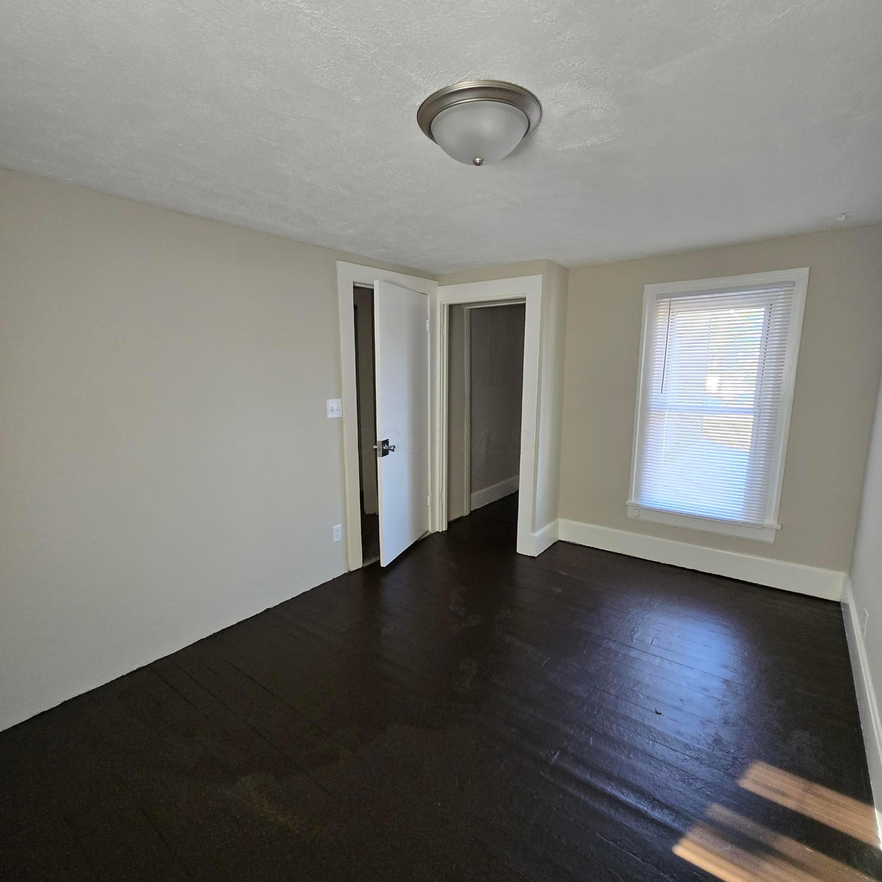 1214 W Mulberry Street, Lancaster, Ohio image 7