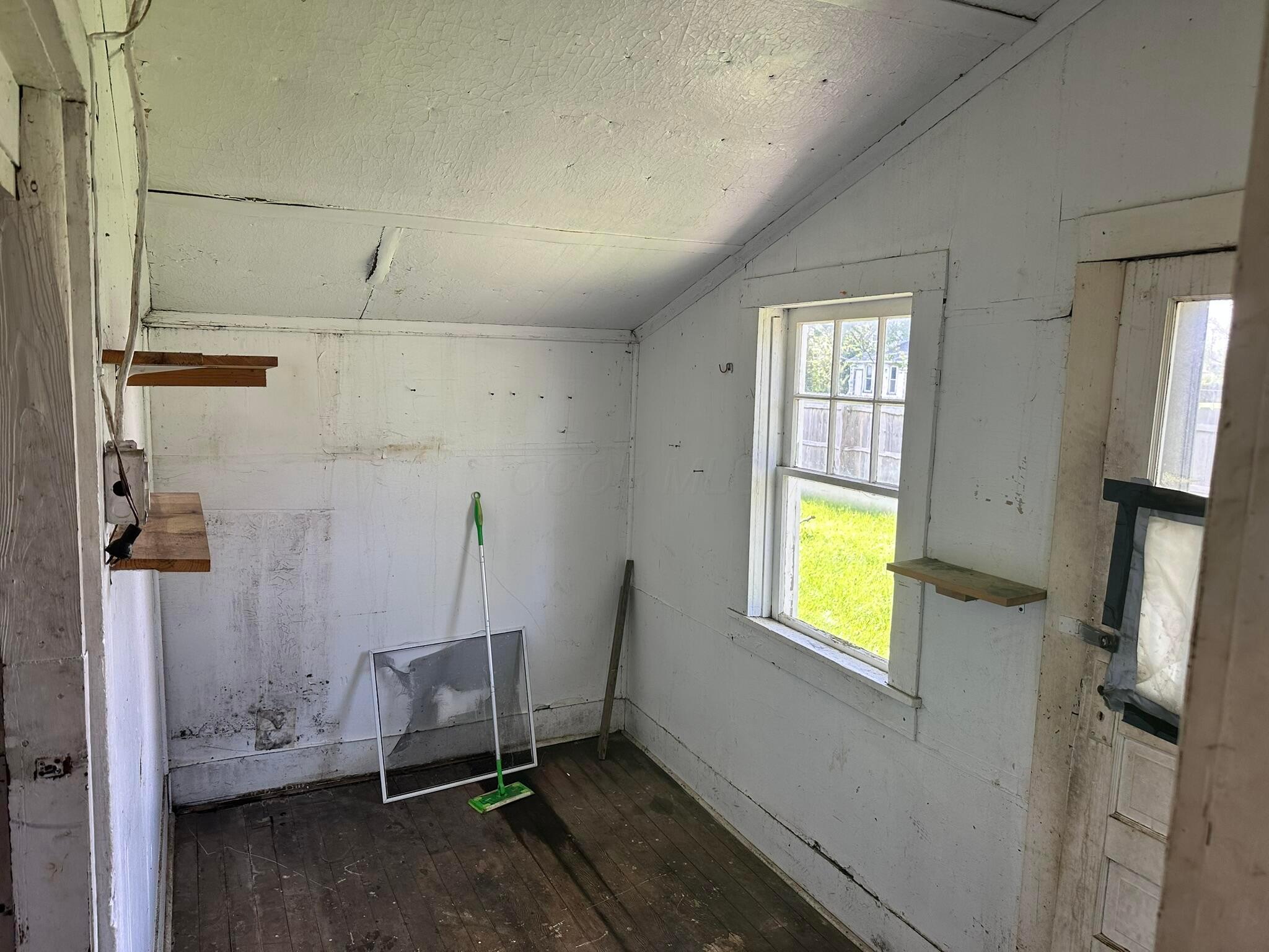 318 S Washington Street, Galion, Ohio image 17