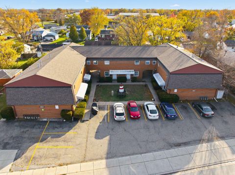 Photo of 4637 Hilton Avenue, Columbus, OH 43228 (MLS # 225043111)