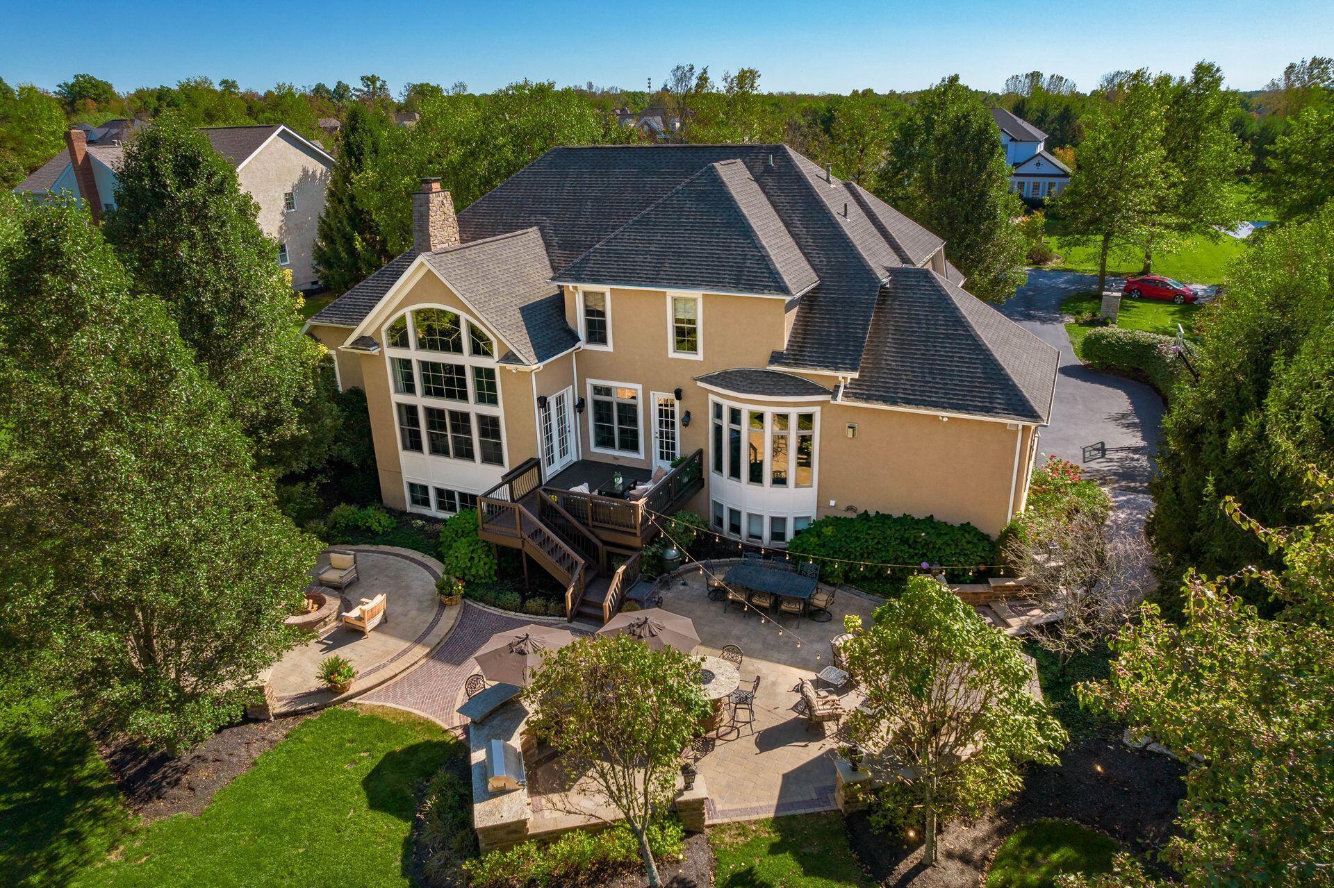 5208 Rosalind Boulevard