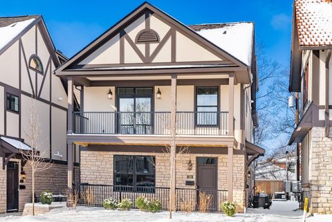 Photo of 2015 W 5th Avenue 209 #209, Columbus, OH 43212 (MLS # 226011874)