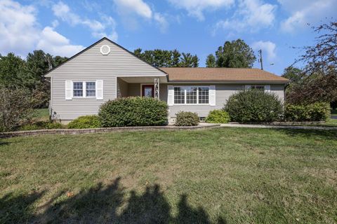 Tiny photo for 280 Blacks Road, Pataskala, OH 43062 (MLS # 225037237)