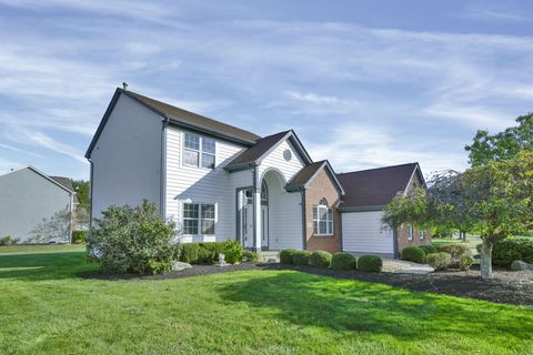 Photo of 6110 Parkmeadow Lane, Hilliard, OH 43026 (MLS # 225038150) Photo of 6110 Parkmeadow Lane, Hilliard, OH 43026 (MLS # 225038150)