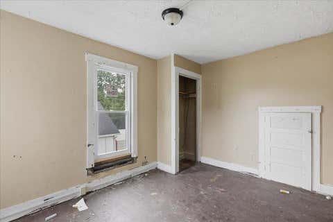Tiny photo for 1322 Linden Avenue, Springfield, OH 45505 (MLS # 226031430)