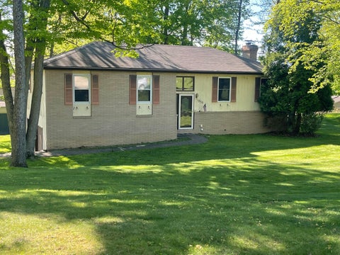 Homes For Sale - 1850 Cedar Circle<br/> Heath, OH 43056