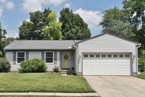 Photo of 3906 Cider Mill Drive, Columbus, OH 43204 (MLS # 226025129)