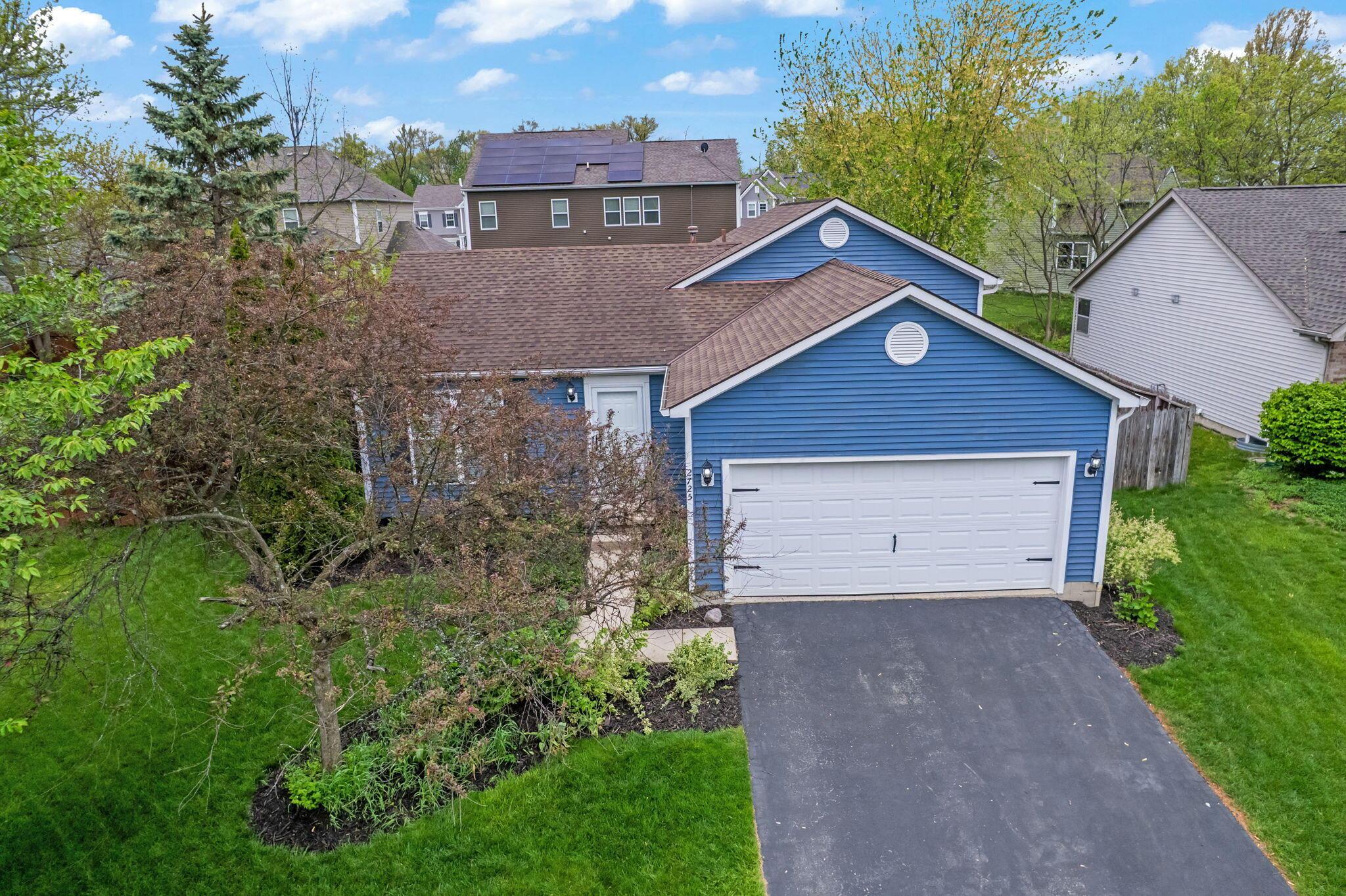 2725 Westrock Drive, Hilliard, Ohio image 9
