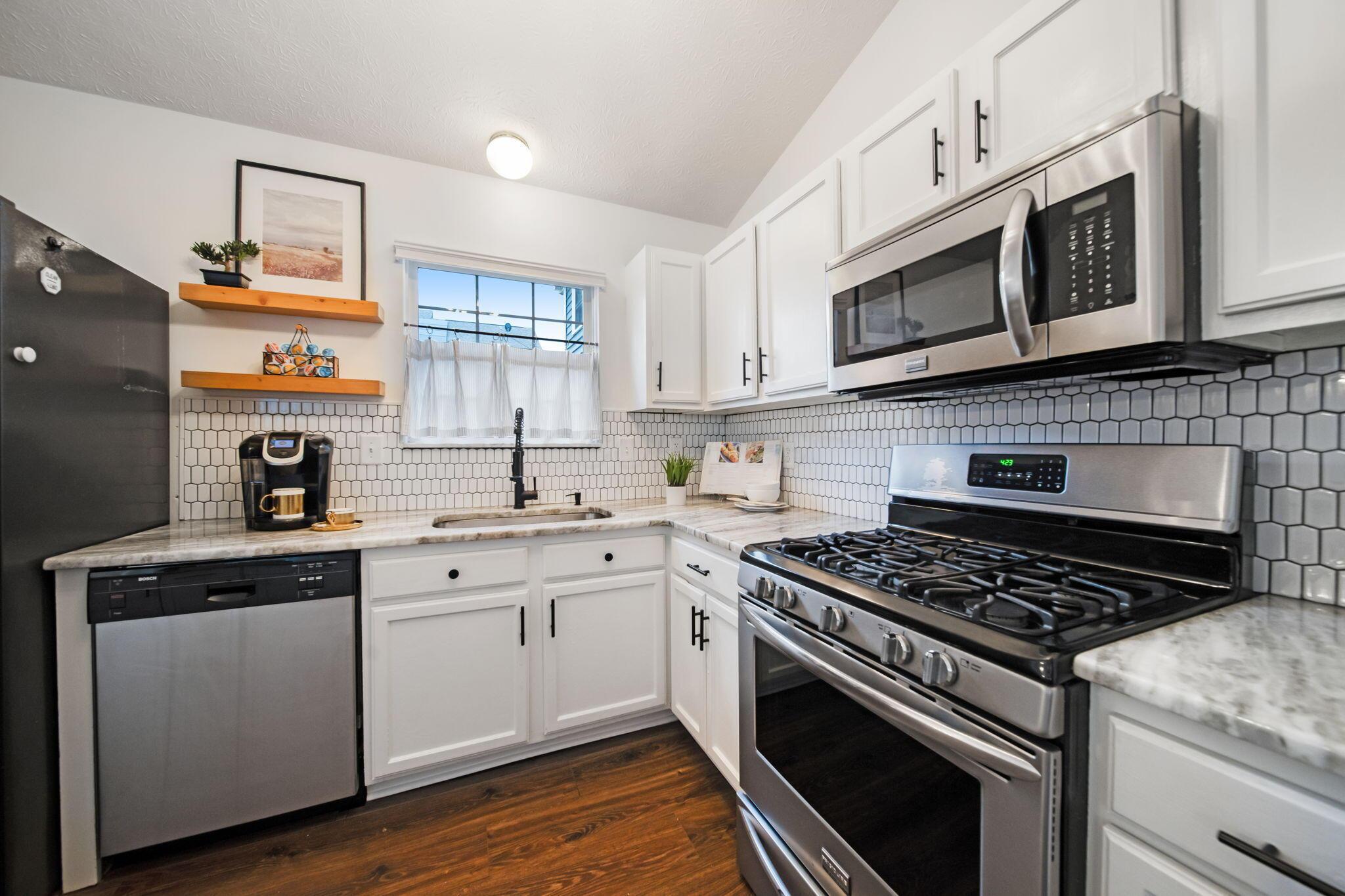 2725 Westrock Drive, Hilliard, Ohio image 20
