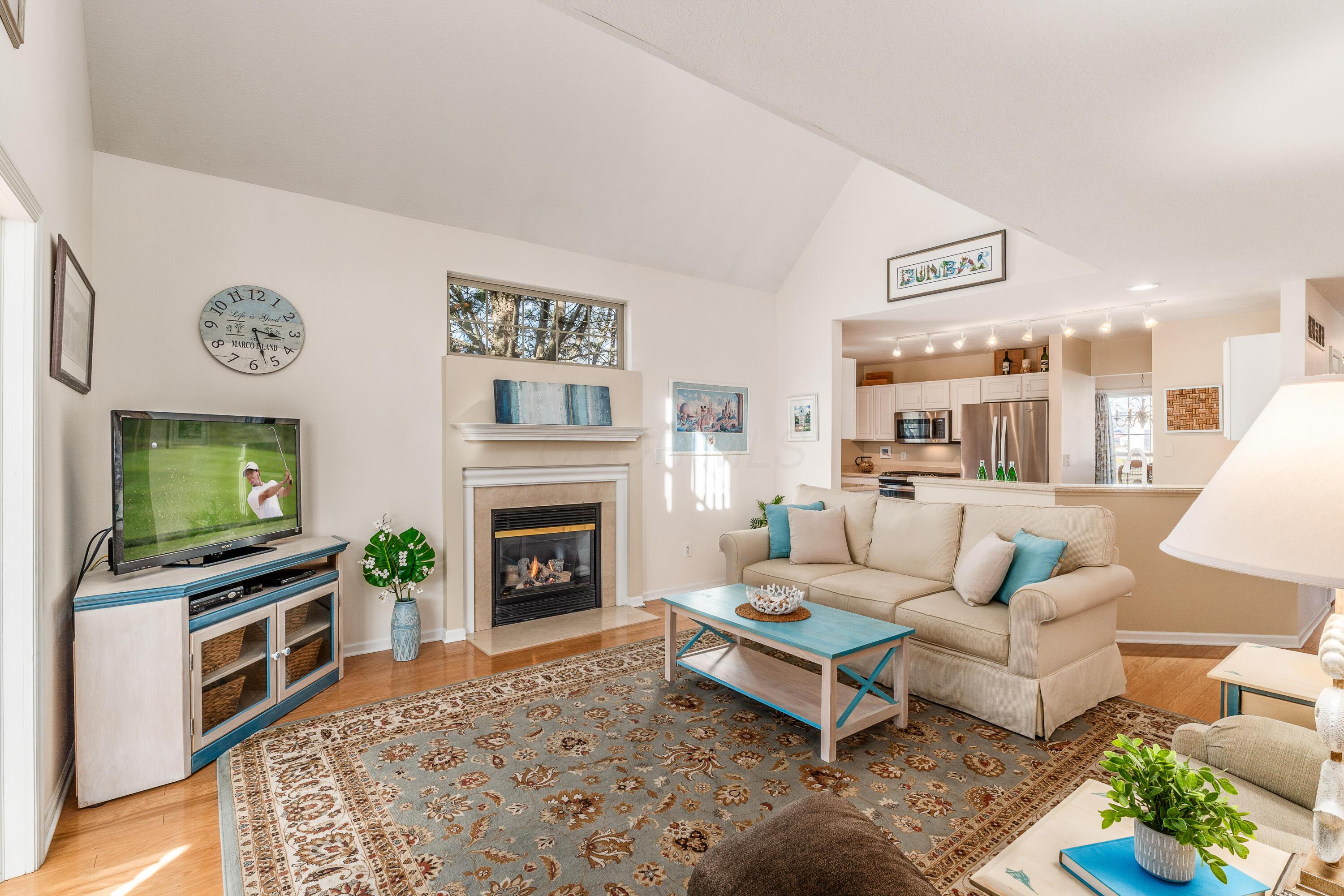557 Village Green Loop, Westerville, Ohio image 21