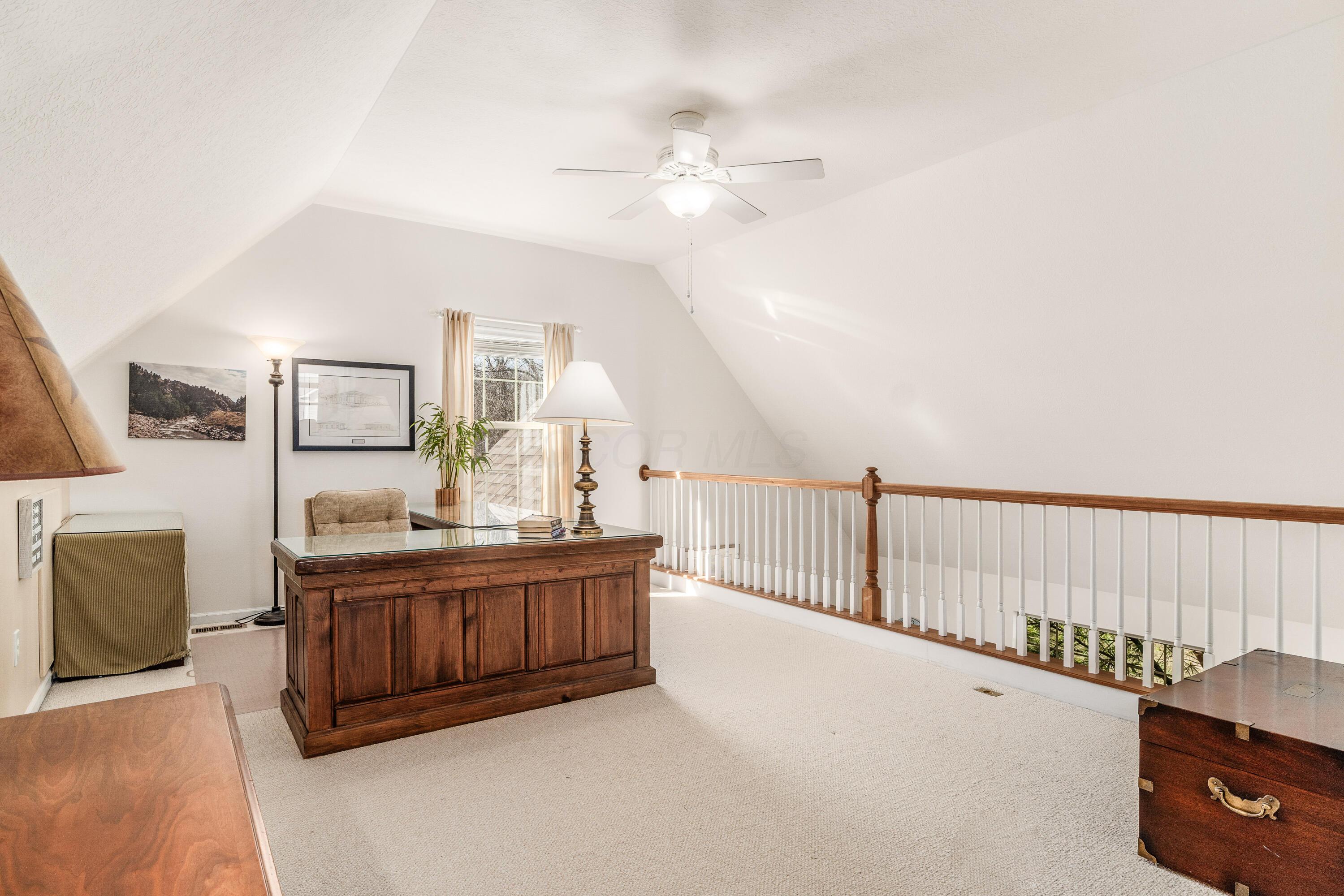 557 Village Green Loop, Westerville, Ohio image 39