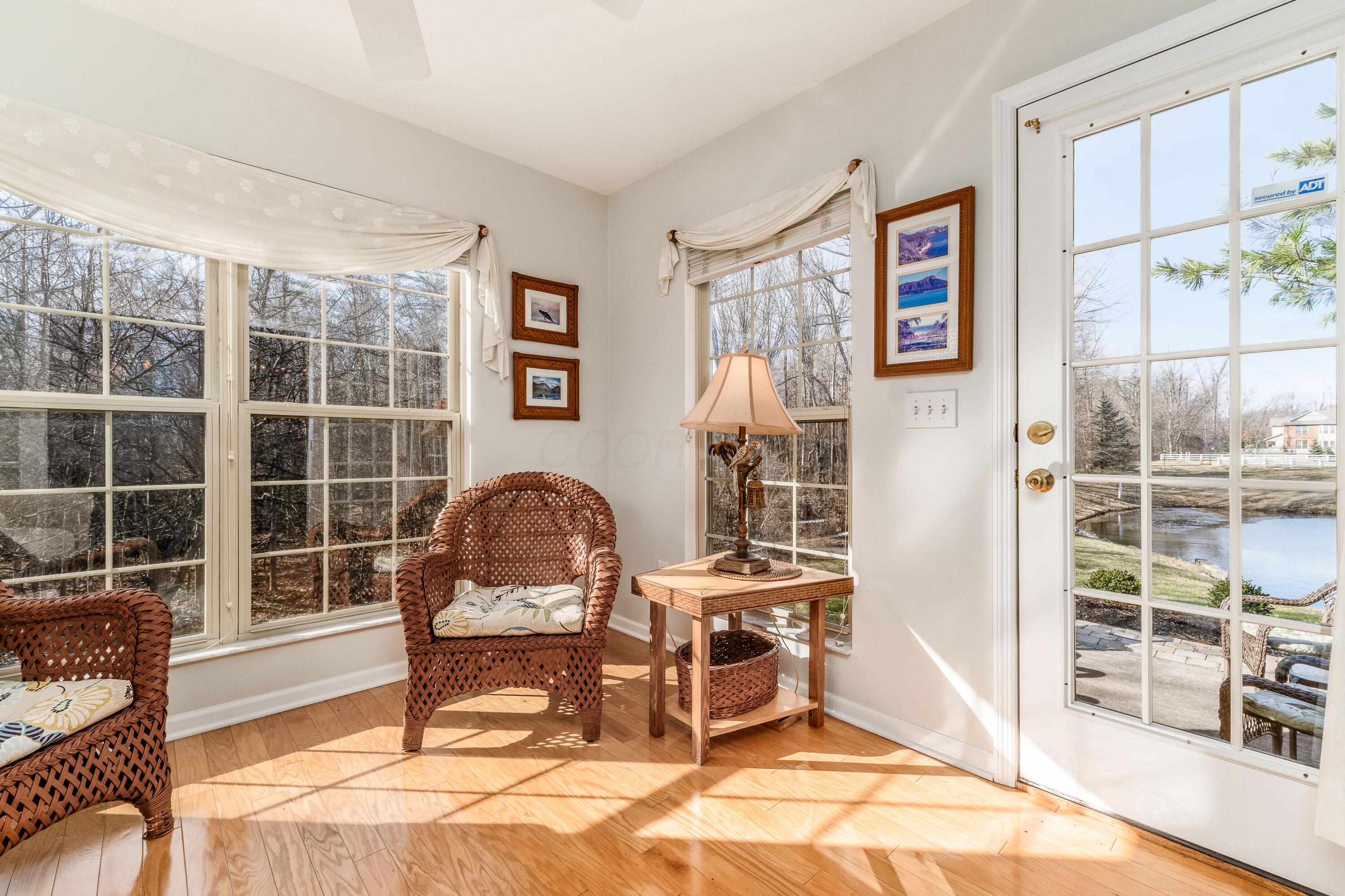 557 Village Green Loop, Westerville, Ohio image 29