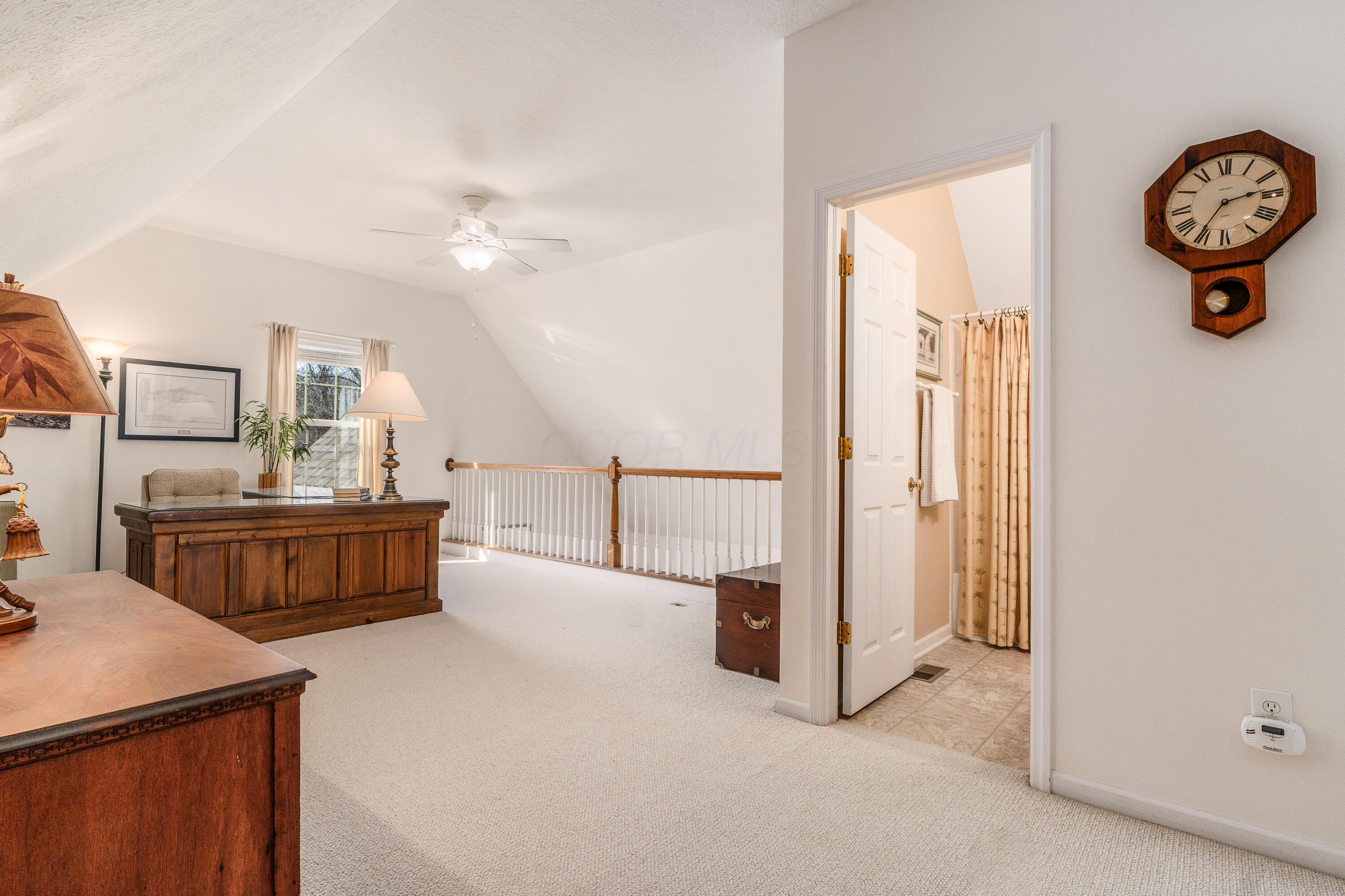 557 Village Green Loop, Westerville, Ohio image 42