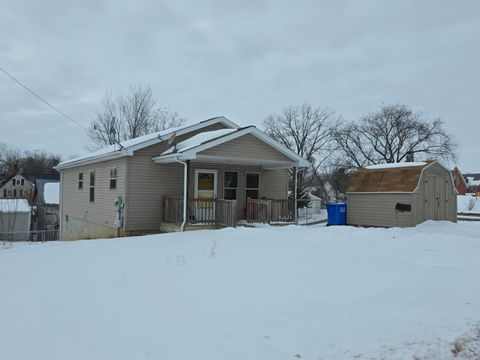Photo of 85 S Cherry Street, Mount Gilead, OH 43338 (MLS # 226003783)