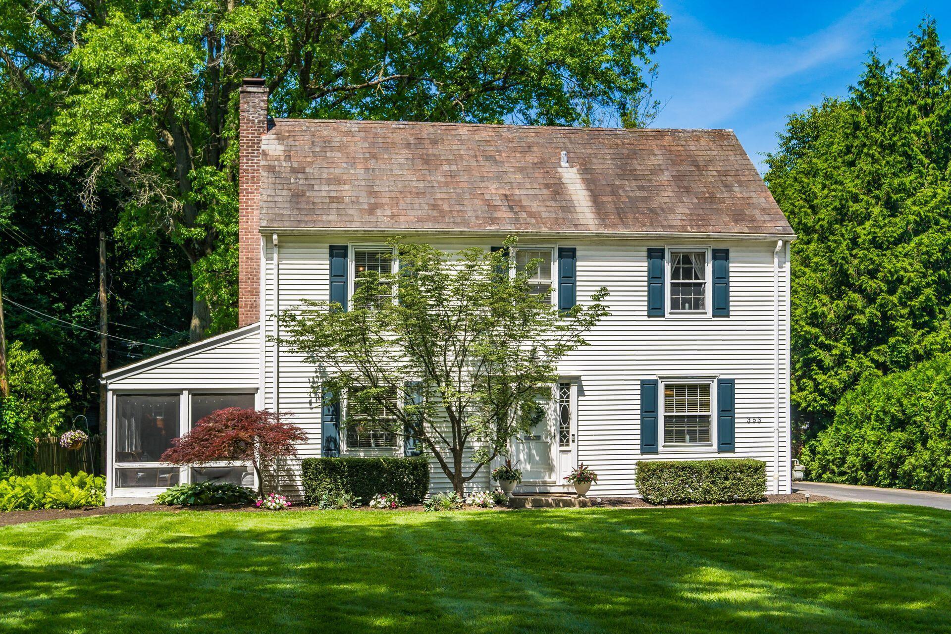 353 Stanbery Avenue