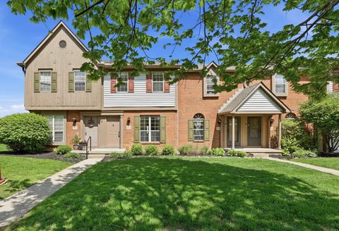 Photo of 5908 Aqua Bay Drive, Columbus, OH 43235 (MLS # 226013205)