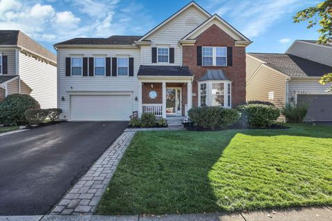 Photo of 1294 Carnoustie Circle, Grove City, OH 43123 (MLS # 225042596)
