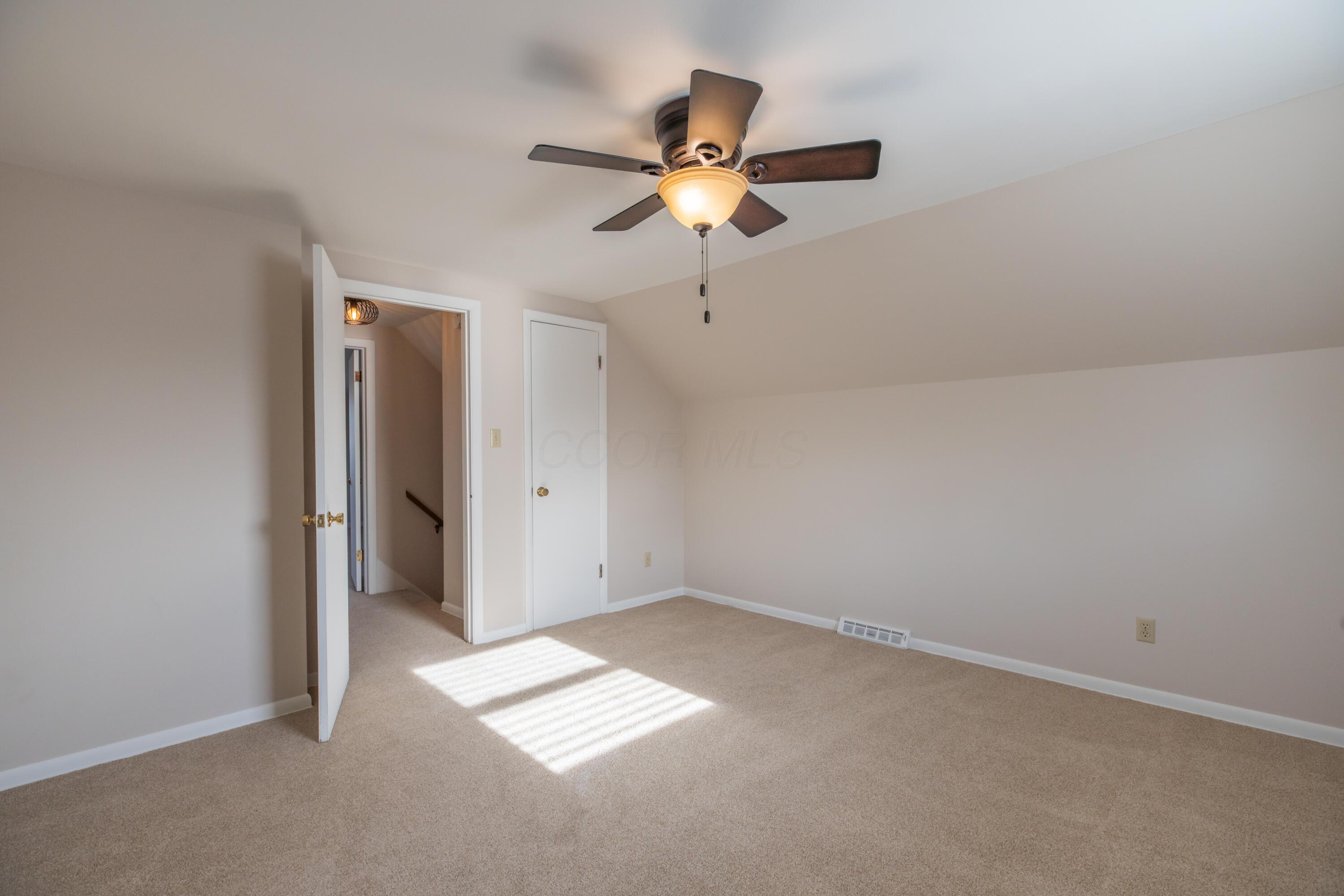 4351 Joyce Road, Grove City, Ohio image 44