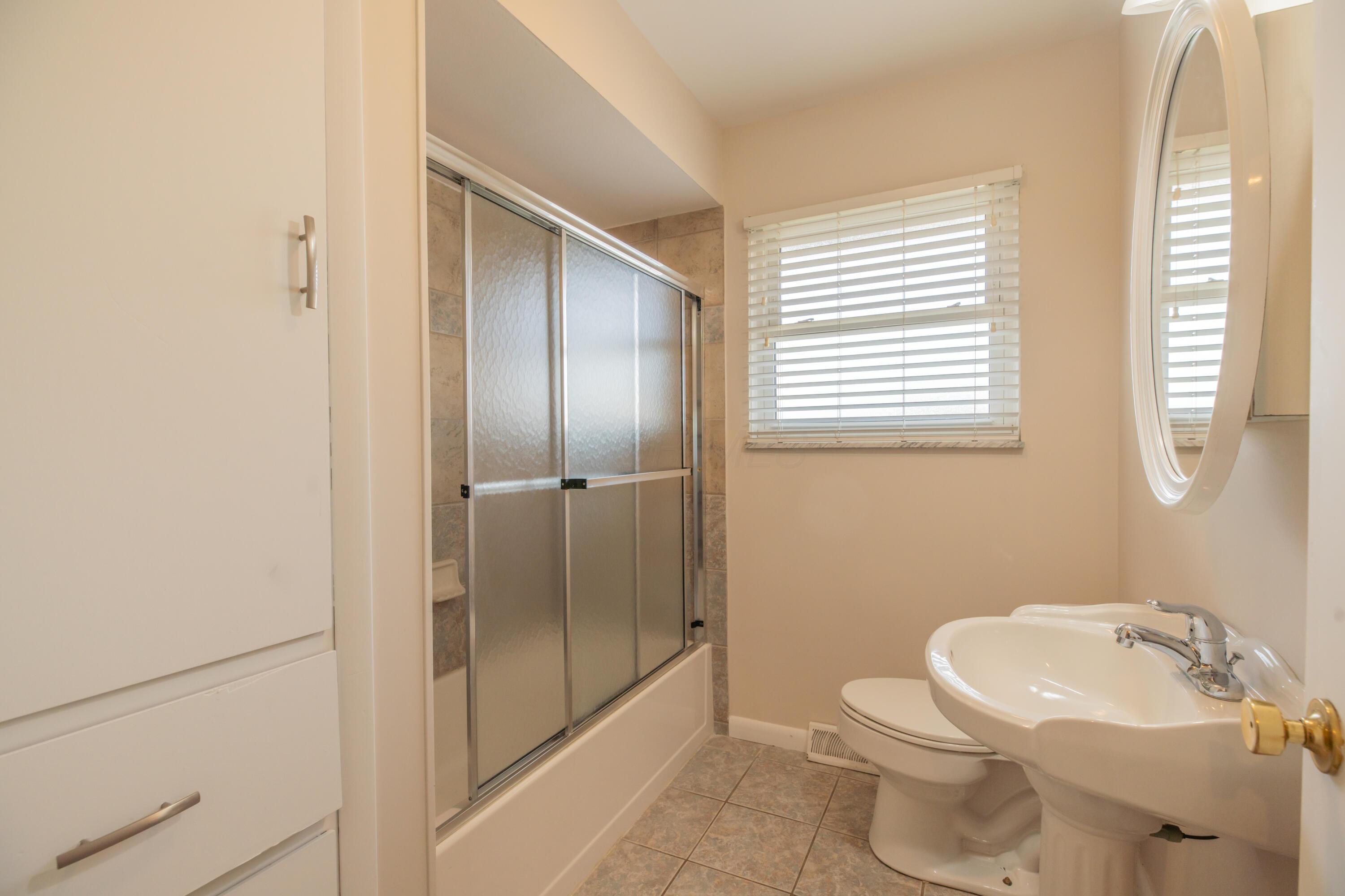 4351 Joyce Road, Grove City, Ohio image 18