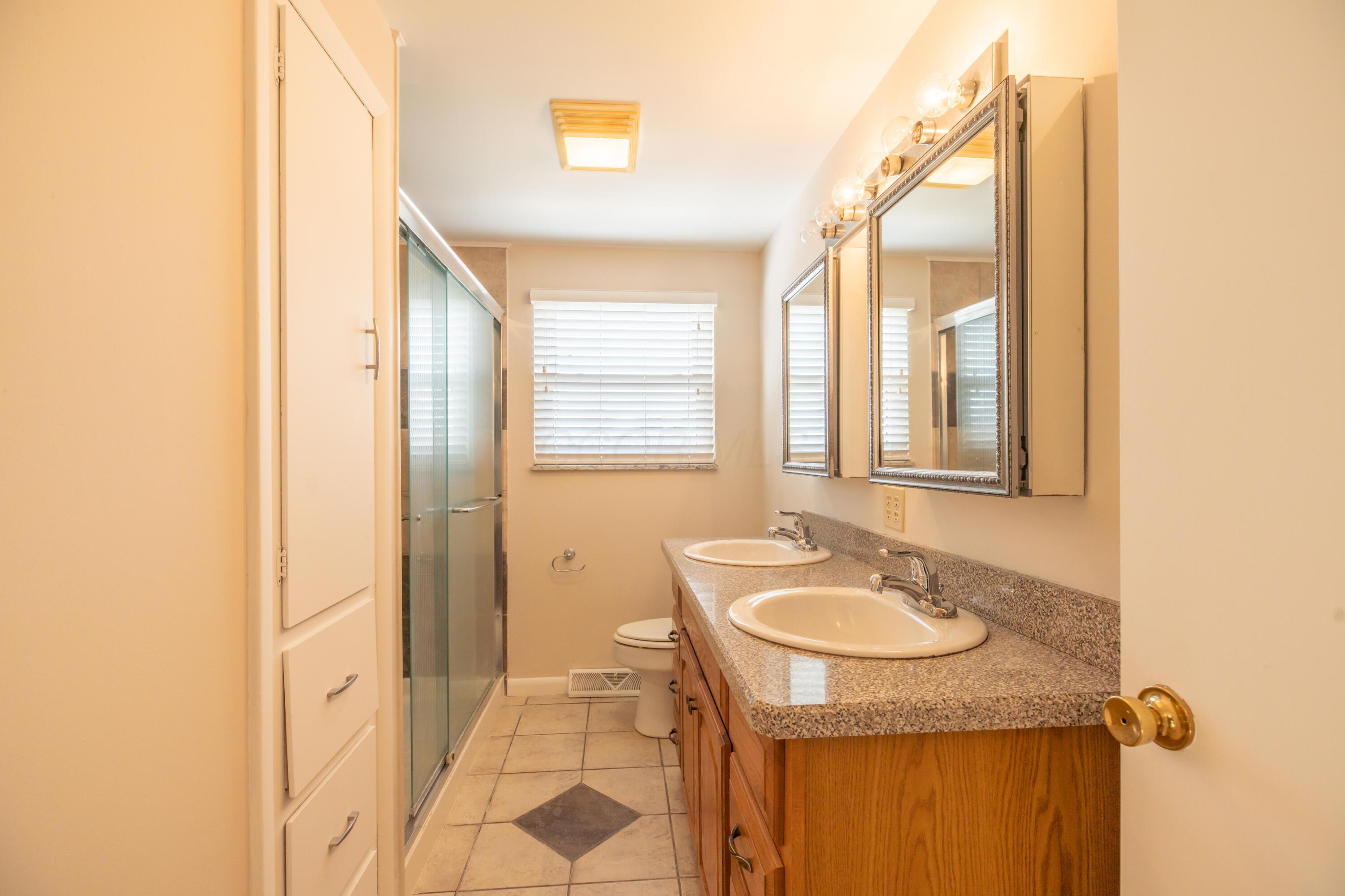 4351 Joyce Road, Grove City, Ohio image 45