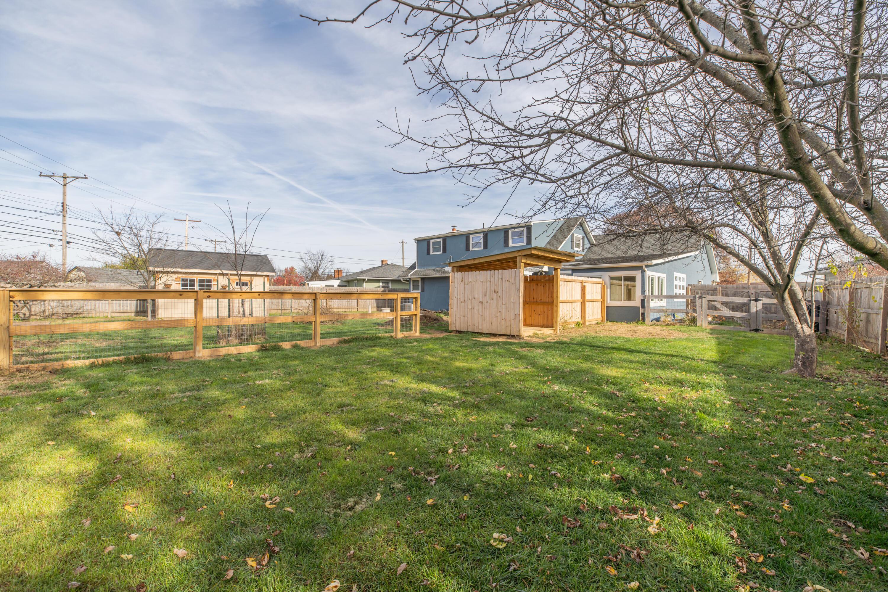 4351 Joyce Road, Grove City, Ohio image 8