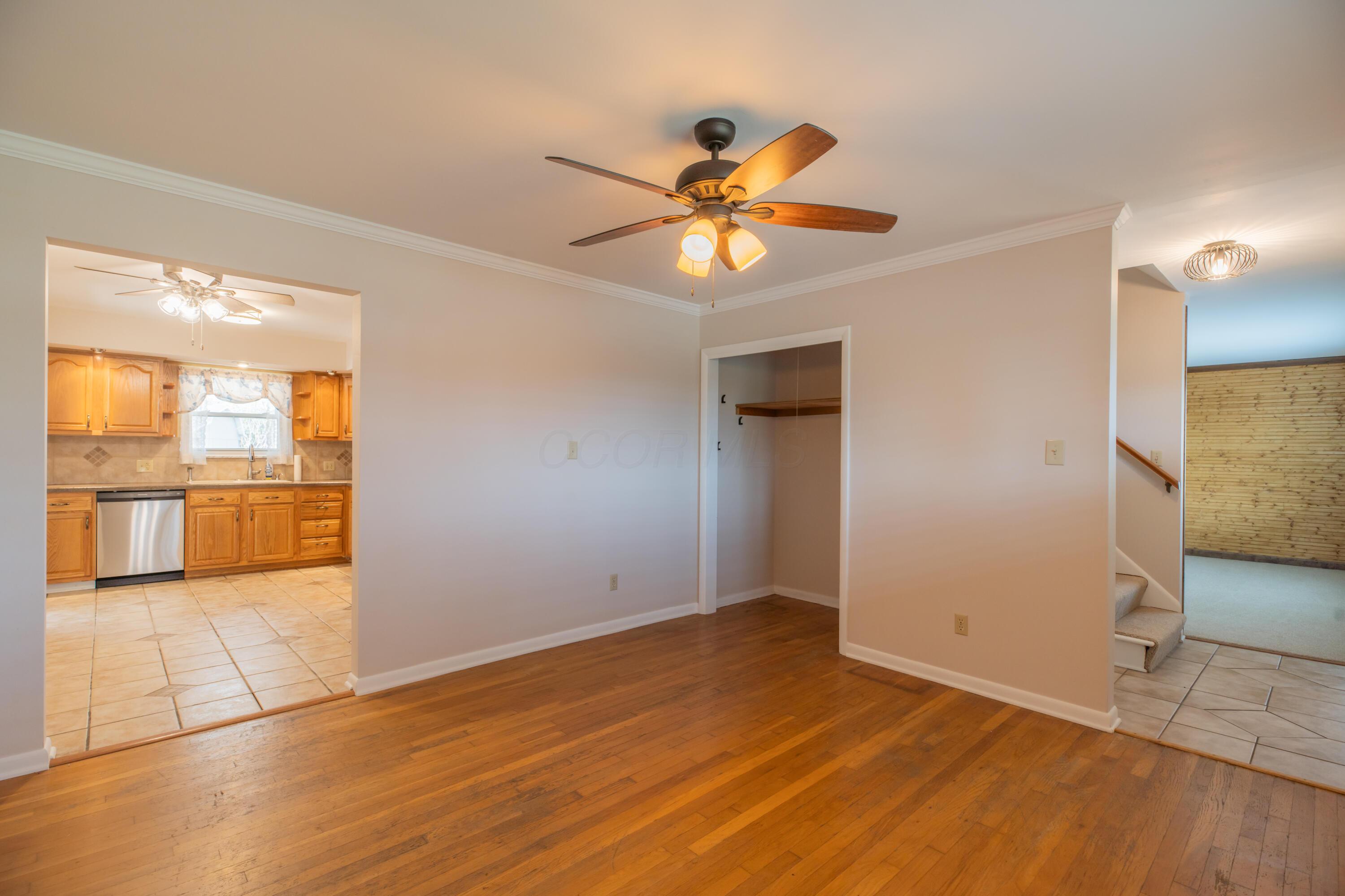4351 Joyce Road, Grove City, Ohio image 24