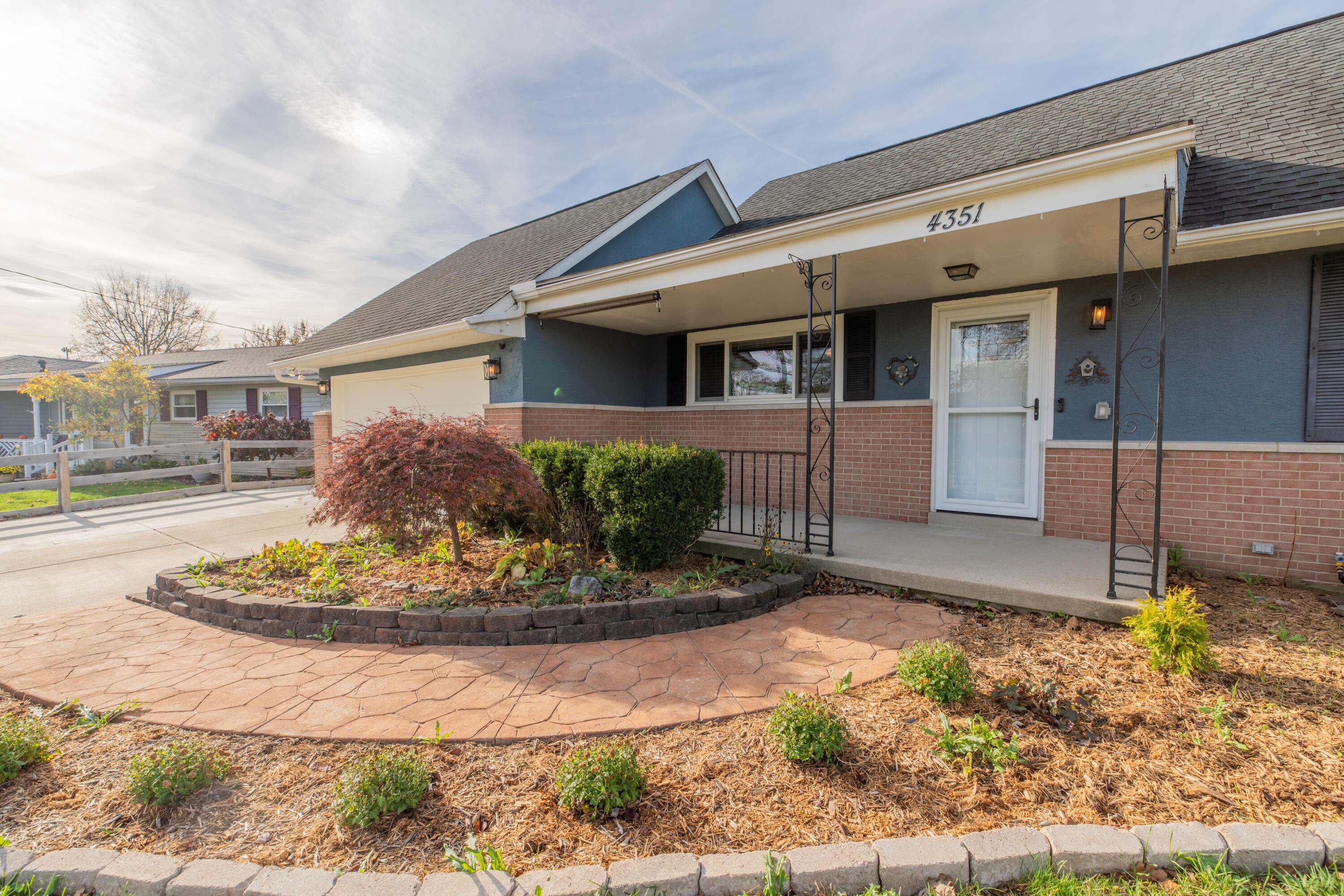 4351 Joyce Road, Grove City, Ohio image 1