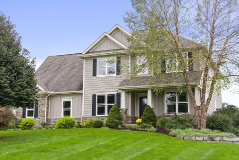 Photo of 1133 Rambling Brook Way, Delaware, OH 43015 (MLS # 226036381)