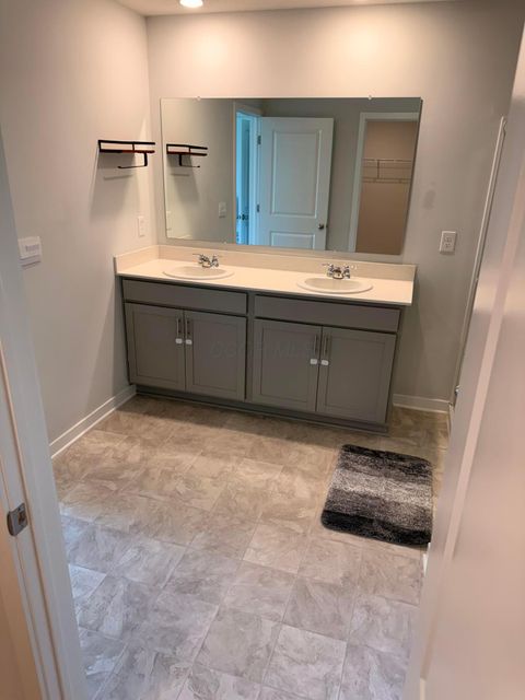 Tiny photo for 3040 Wyntree Drive, Columbus, OH 43232 (MLS # 226017588)
