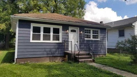 Photo of 84 Betz Road, Columbus, OH 43207 (MLS # 225041681)