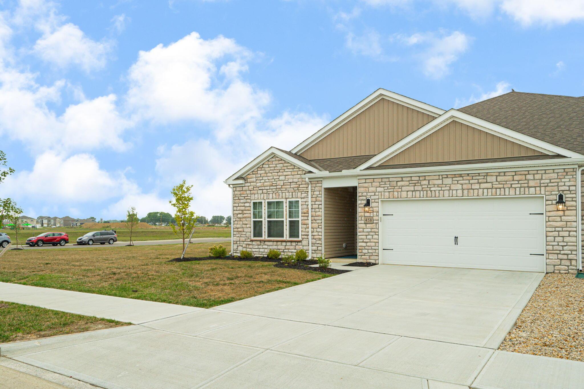 458 Madison Way, Plain City, Ohio image 2
